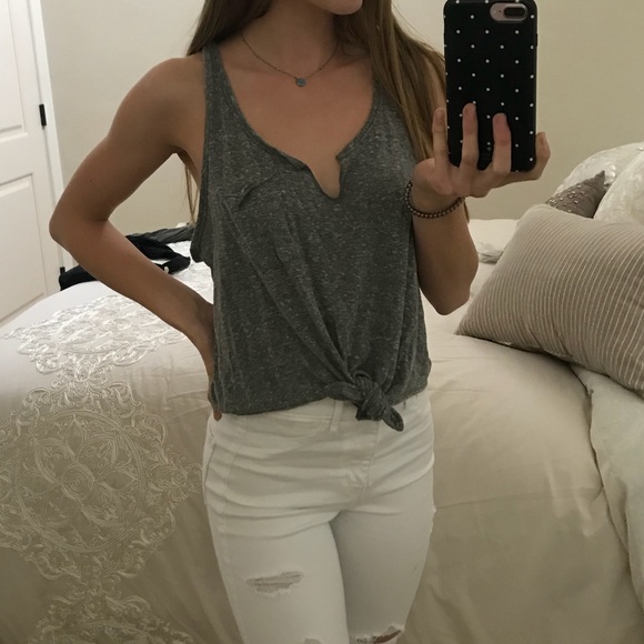 Hollister Cropped Tank size L - Picture 4 of 5
